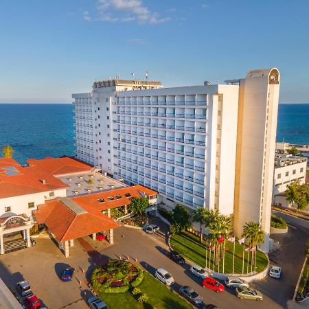 Salamis Bay Conti Resort Hotel & Casino Famagusta  Luaran gambar Aerial view of the hotel