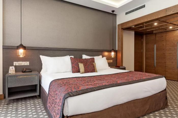 Salamis Bay Conti Resort Hotel & Casino Famagusta  Bilik gambar A bedroom at the hotel