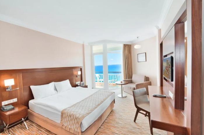 Salamis Bay Conti Resort Hotel & Casino Famagusta  Bilik gambar A room at the hotel